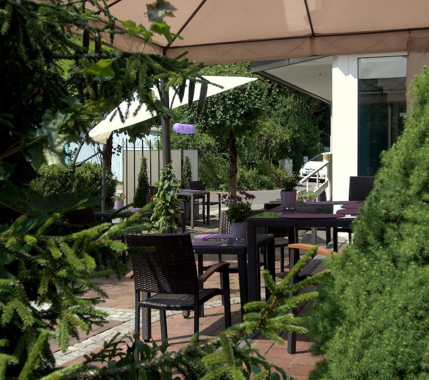 Best Breakfast - Hotel Justina バート・ヴェリスホーフェン エクステリア 写真